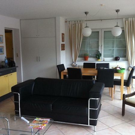 Haus Pamela Wohnung A Neuharlingersiel Bagian luar foto
